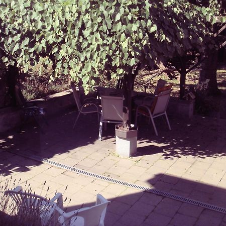 Gaestehaus Peterhoff Birresdorf Extérieur photo
