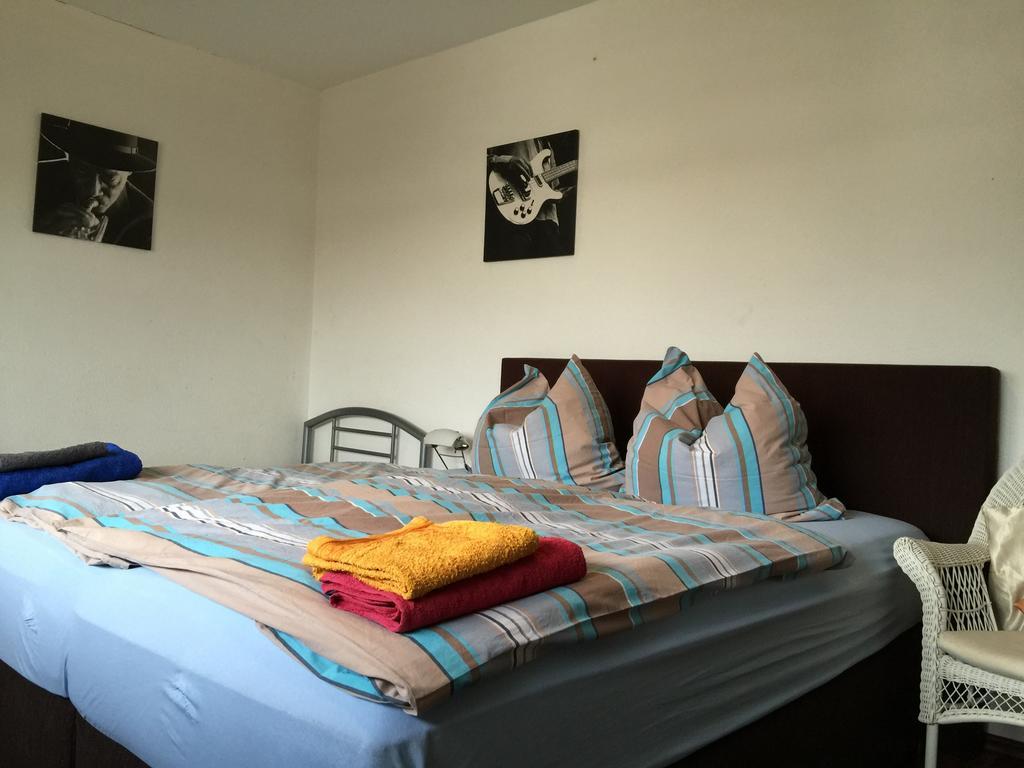 Gaestehaus Peterhoff Birresdorf Chambre photo